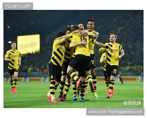 德甲拜仁不败领跑，多特蒙德青春风暴冲击欧冠区